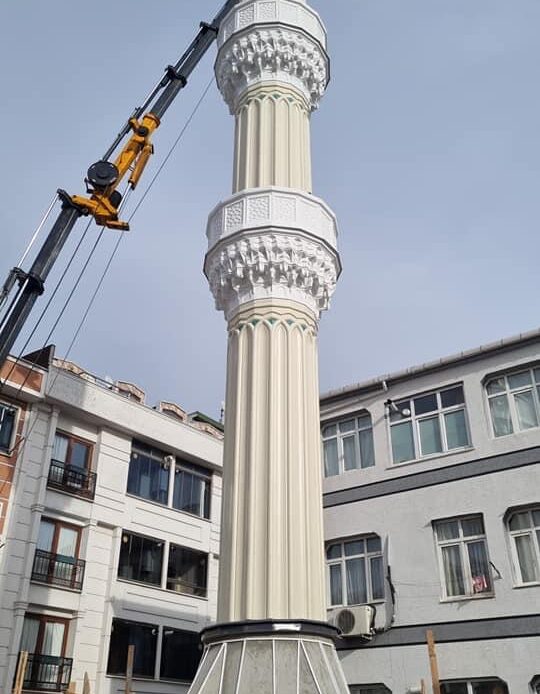 İstanbul Bahçelievler Nur Cami Çelik Minare