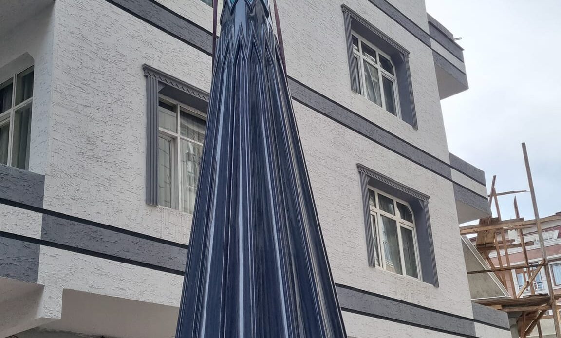 İstanbul Bahçelievler Nur Cami Çelik Minare